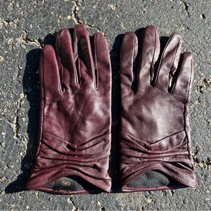 Elegant Burgundy Leather Gloves